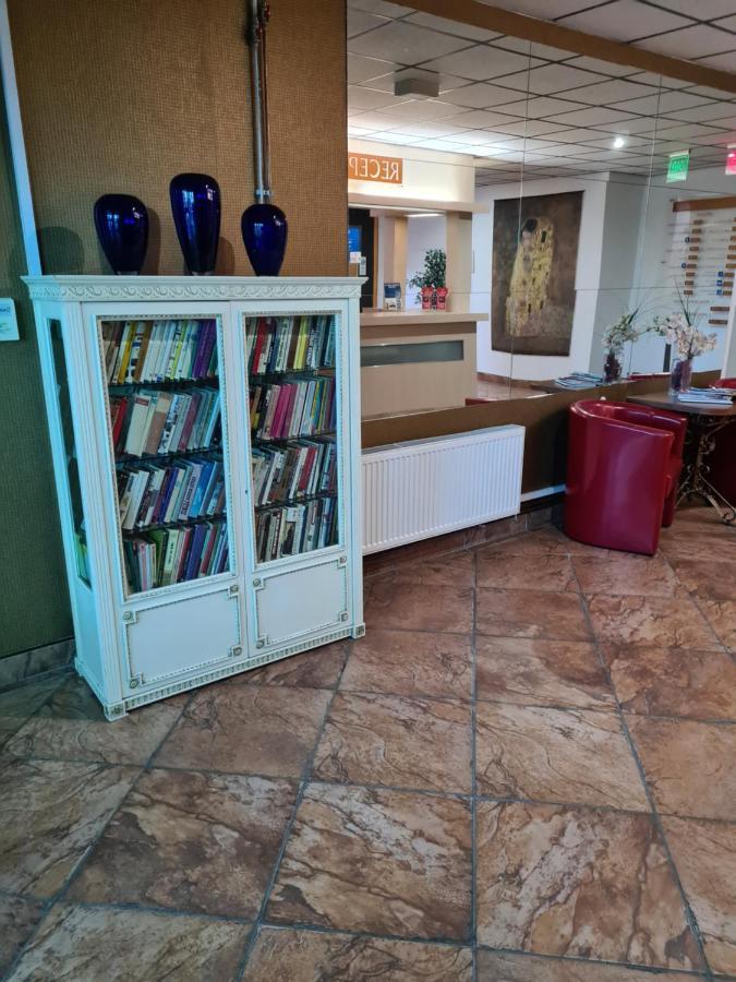 Hotel Montenegro Bruntál 외부 사진