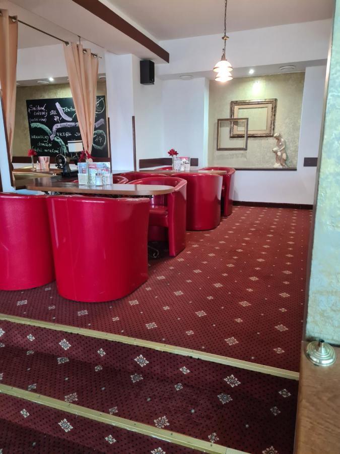 Hotel Montenegro Bruntál 외부 사진