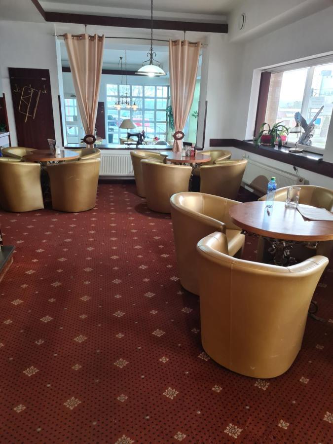 Hotel Montenegro Bruntál 외부 사진