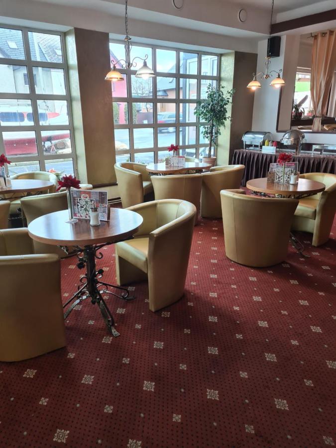 Hotel Montenegro Bruntál 외부 사진